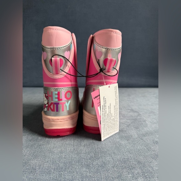 Hello Kitty Winter Snow Boots Toddler Girls SZ 9 Pink Velcro Closure Warm New - Picture 4 of 8